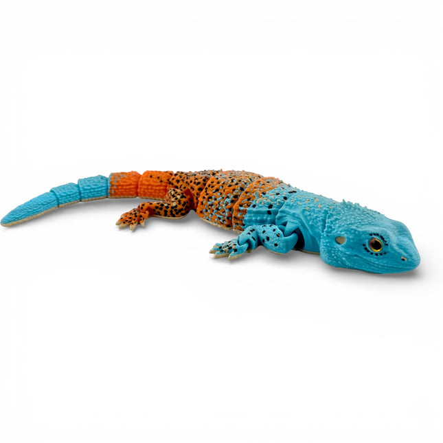 3D Printed Articulated Agama Lizard with Realistic Glass Eyes