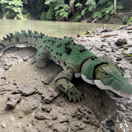 3D Printed Articulated Saltwater Crocodile - Camoflauge Green Gradient & Black