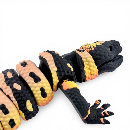 3D Printed Gila Monster with Realistic Glass Eyes – Articulated Model with Glass Eyes