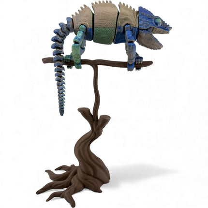 3D Printed Panther Chameleon Figurine on Branch – Color-Changing Variation (12 Inches Long)