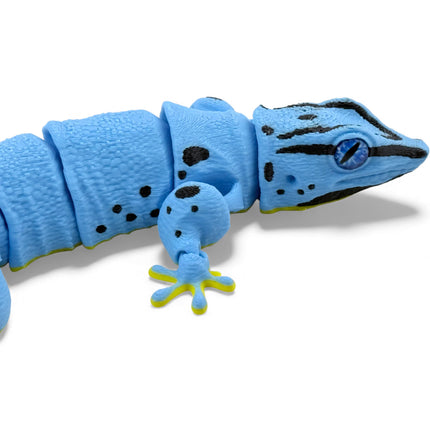 3D Printed Flexi Giant Day Gecko with Realistic Glass Eyes – Gunmetal Blue with Black Head and Front Leg Markings
