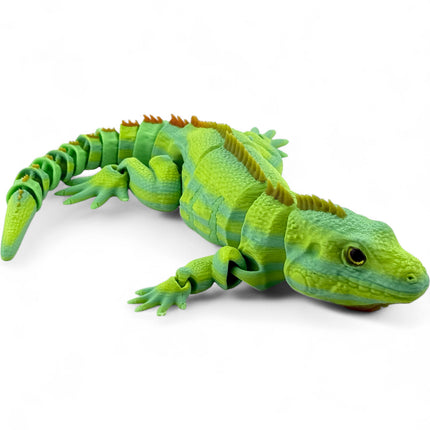 3D Printed Articulated Iguana – Realistic Tropical Lizard with Glass Eyes